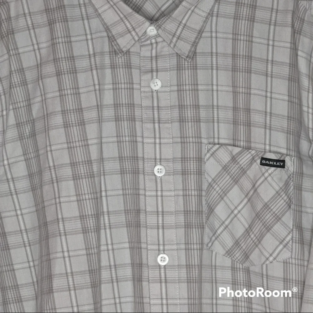 Oakley Shirt Mens Sz L Gray Button Up Long Sleeve Chest Pocket Dress Shirt - Picture 8 of 11